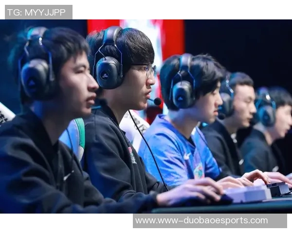 电竞比分洲际赛分析LNG团队协作表现的亮点与不足之处