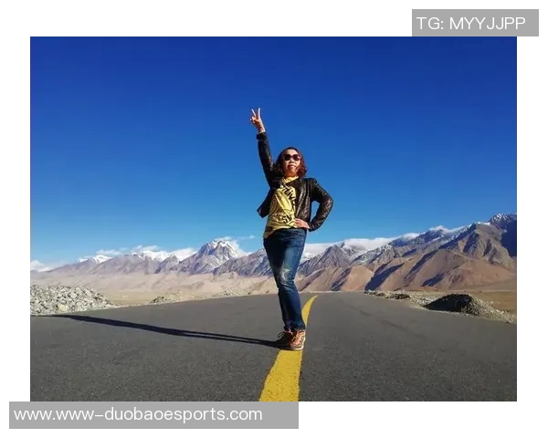 深度探讨周娜在英雄联盟中的成长与挑战之路